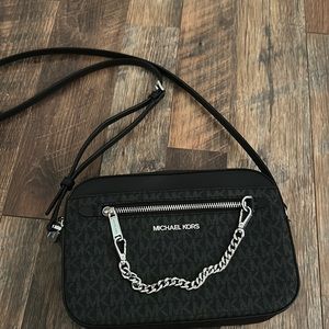 Black Logo Michael Kors Crossbody Purse - EUC!